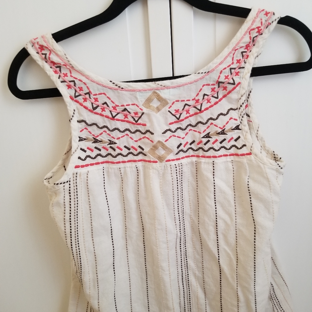 ✴Maurices Tank✴